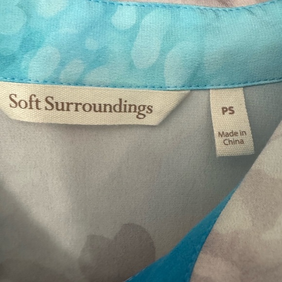 Soft Surroundings Jolene Floral 100% Silk Button Down Blouse Size PS - Picture 4 of 5